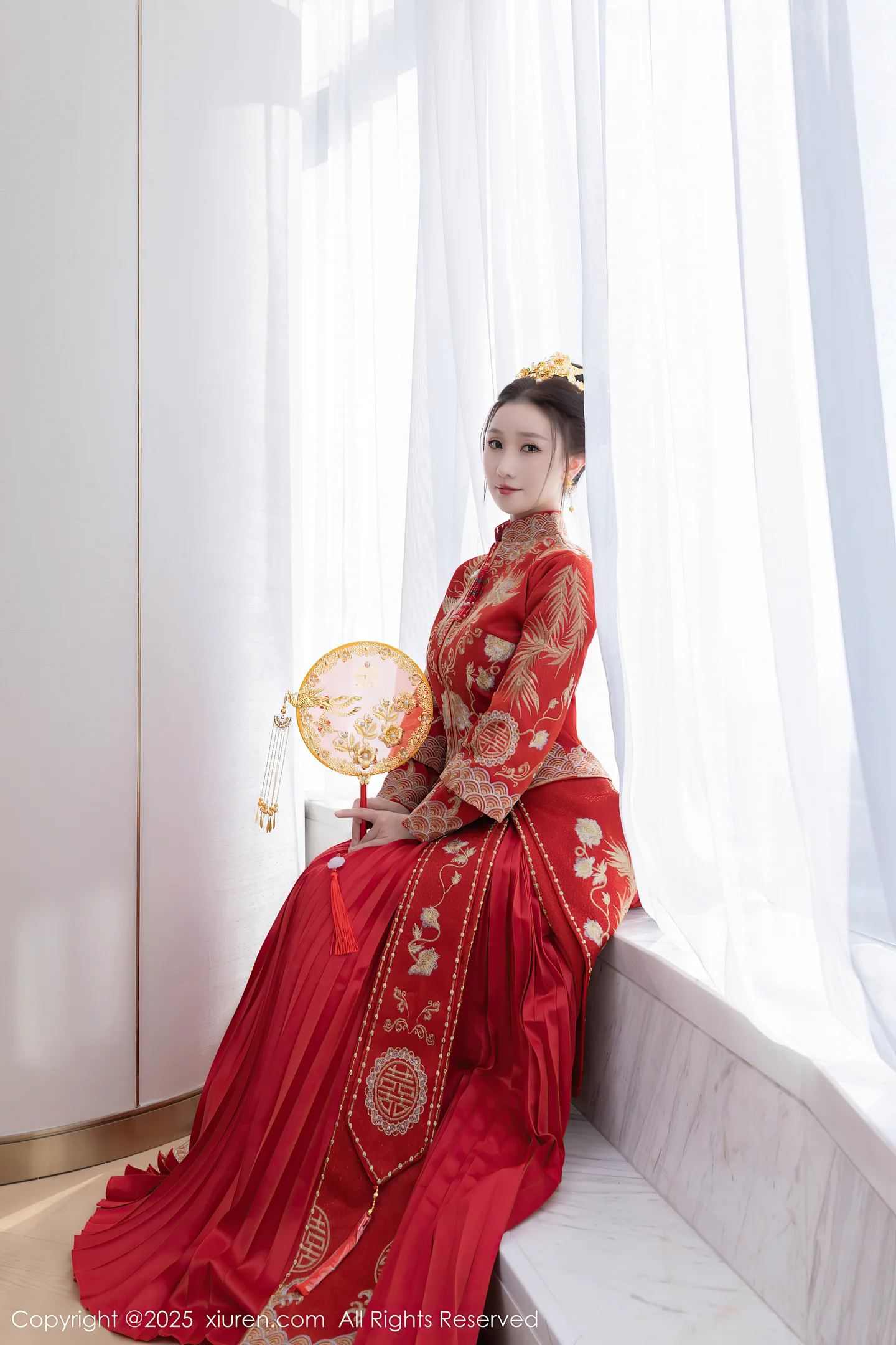 图片[5]-[XiuRen秀人网] VOL.9811 模特杏子Yada性感新娘装红色情趣内衣配超薄肉丝秀美腿诱惑写真84P-秀人网官方网站